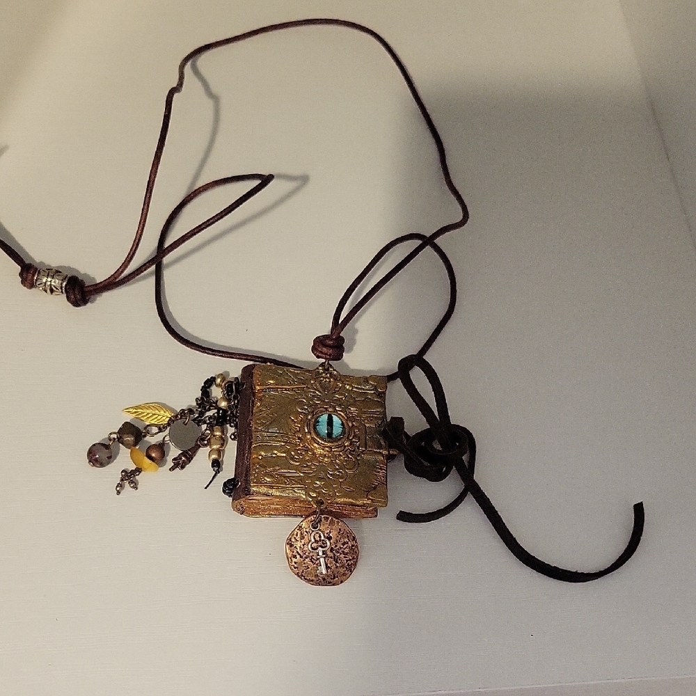 Hand Crafted Whimsy goth Eye notebook Pendant Necklace leather chain - Picture 2 of 4